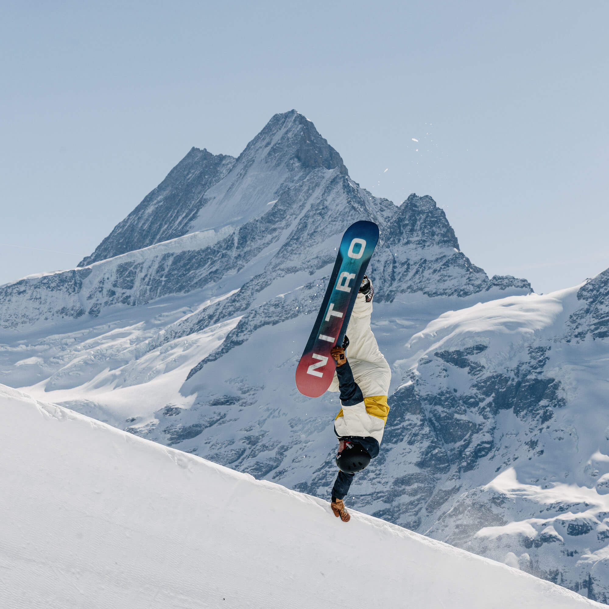 Nitro Team All Mountain/Freestyle Snowboard