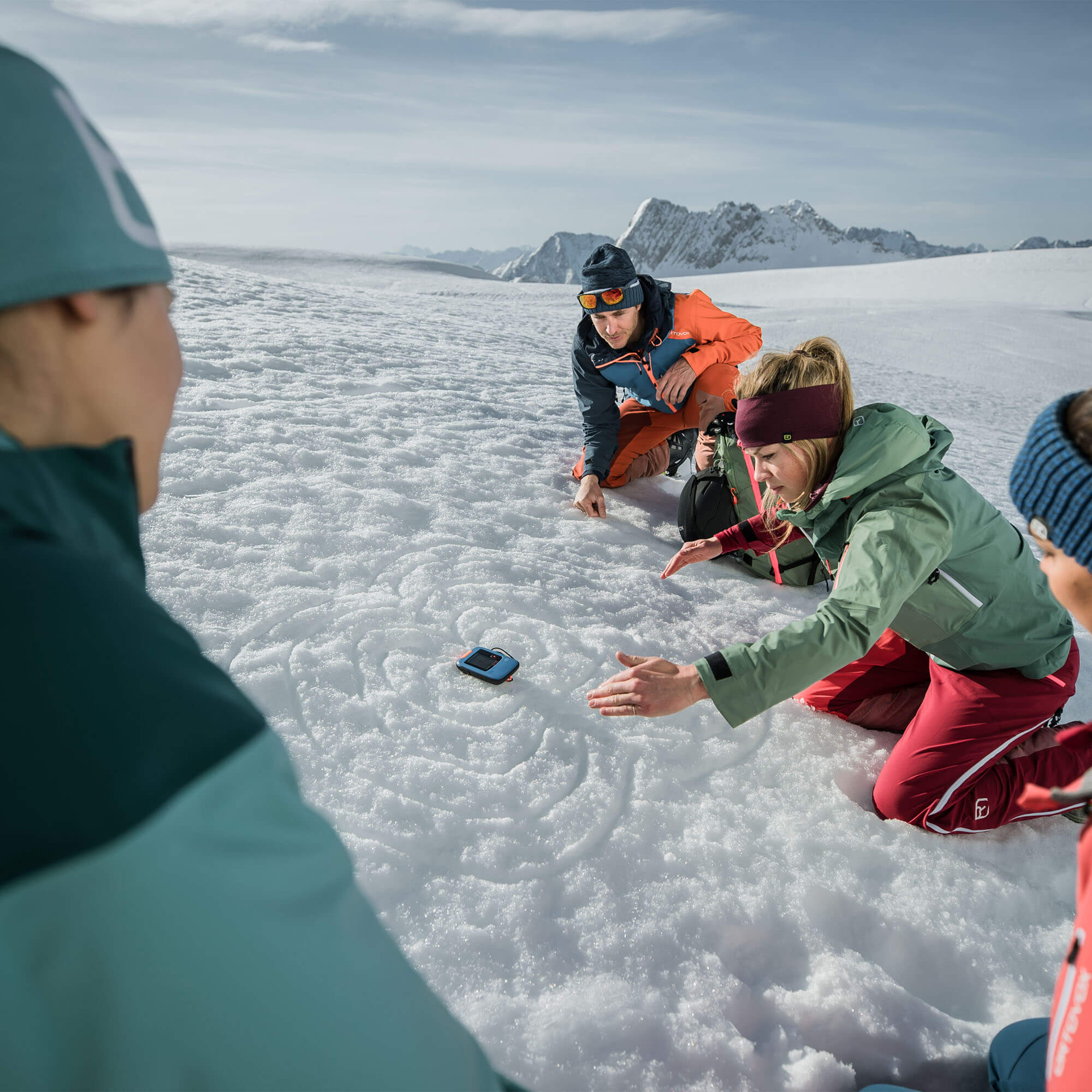 Ortovox Ortovox Diract Voice Avalanche Transceiver Beacon