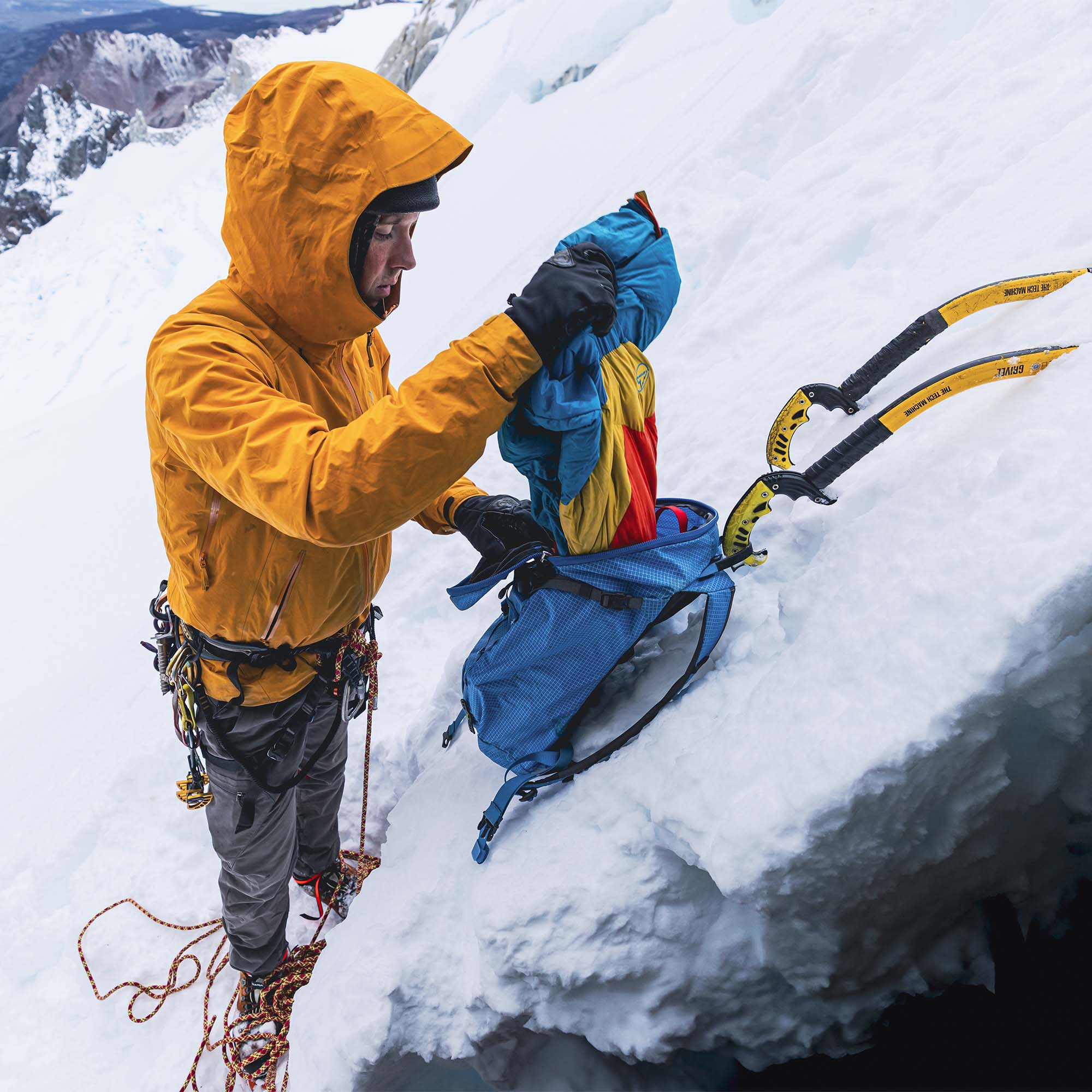 Osprey Mutant 22 Ski/Snowboard Backpack