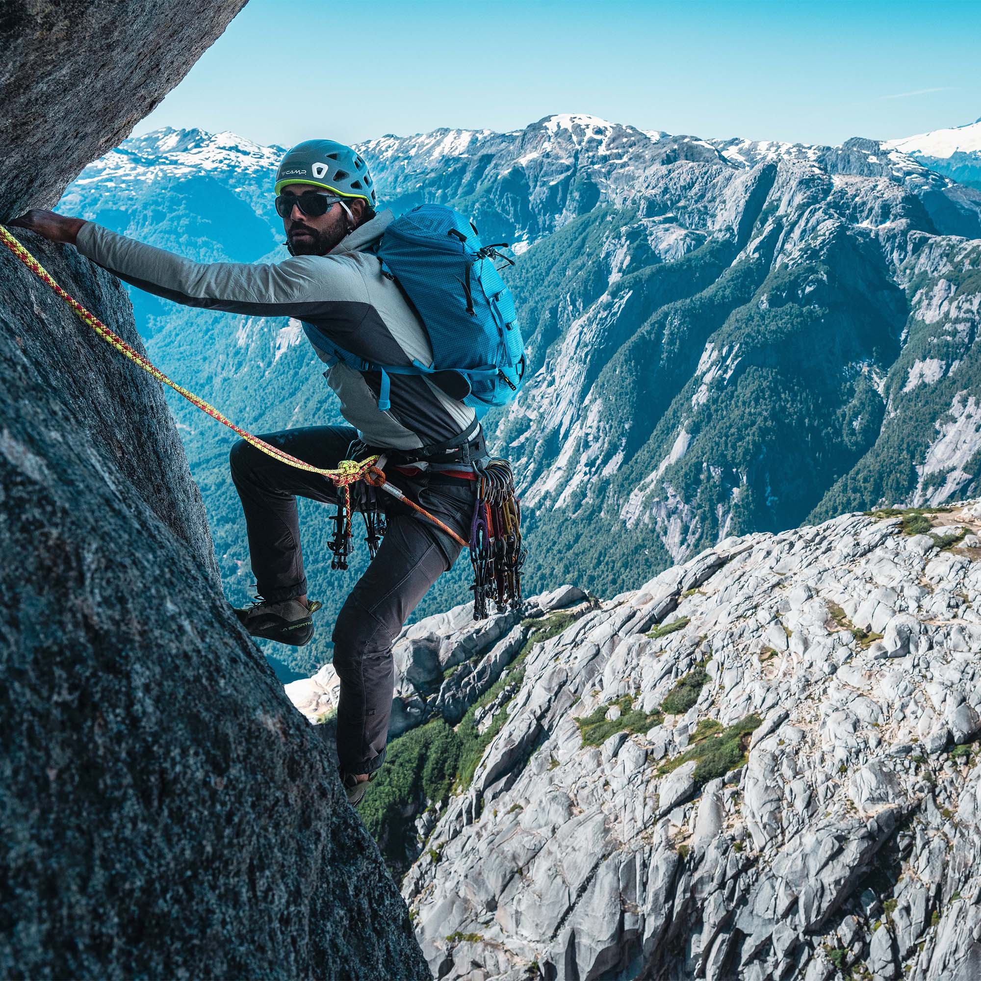 Osprey Mutant 22 Ski/Snowboard Backpack