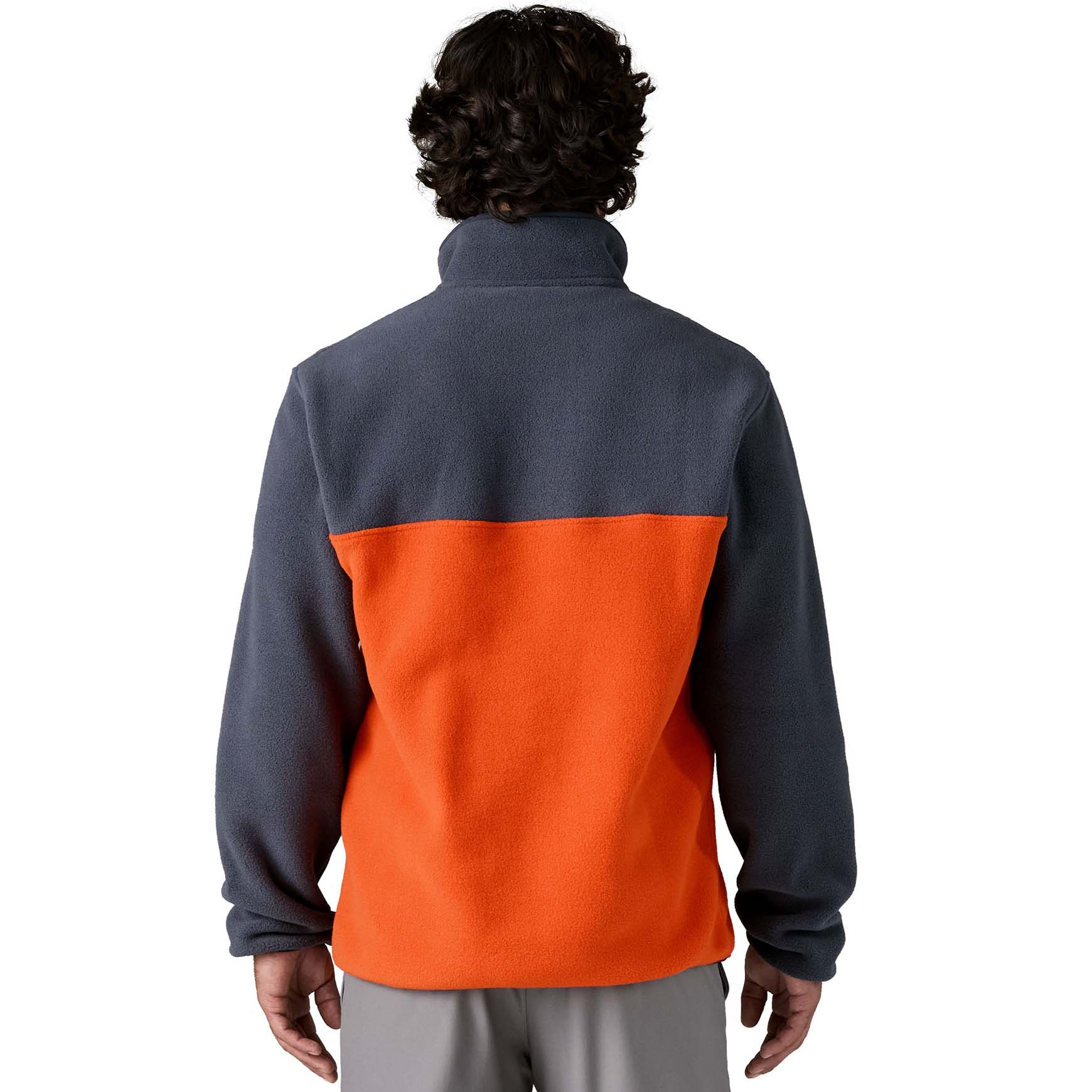 Patagonia Synchilla XL 黒トレーナー Patagonia Synchilla Snap-T Pullover, black w/forge grey