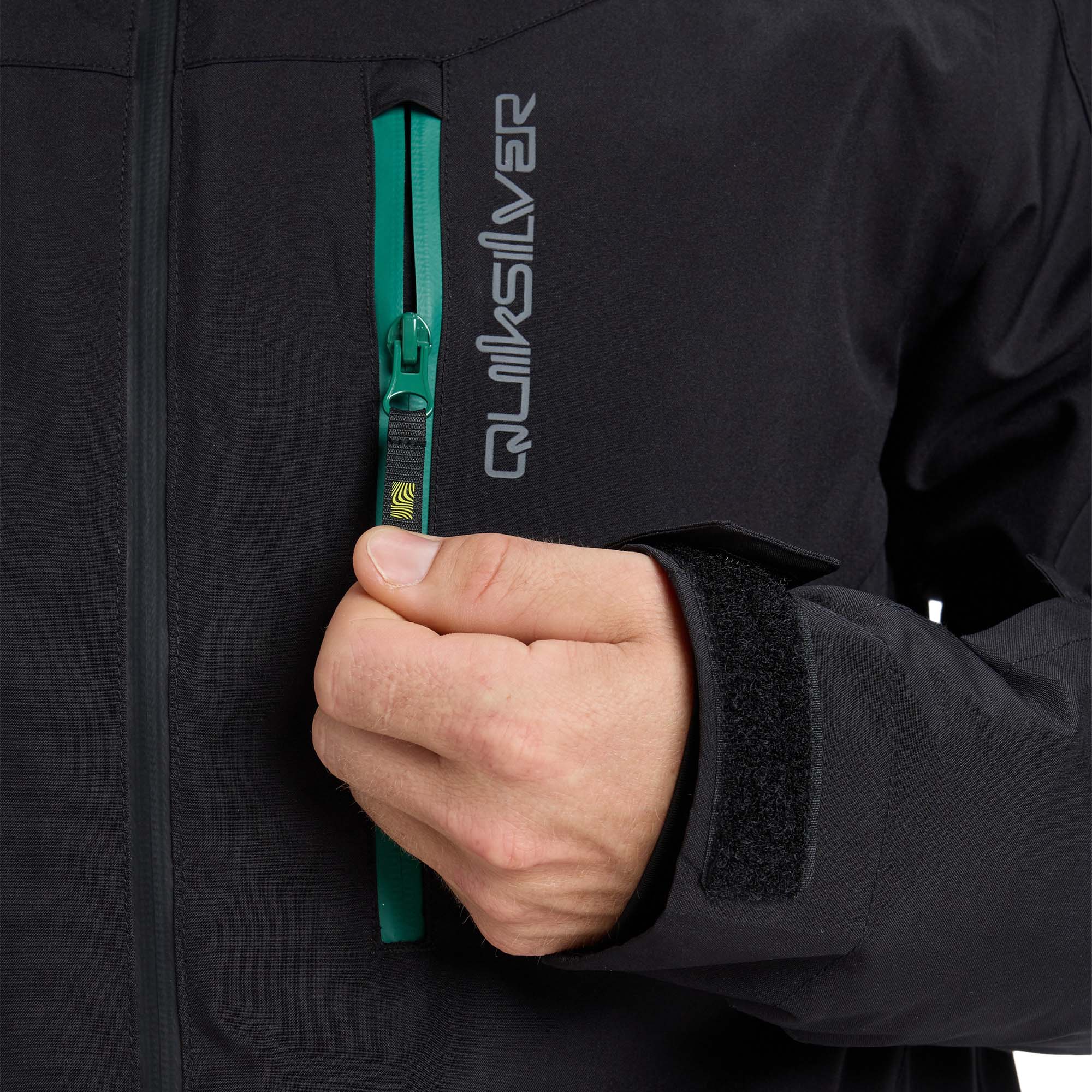 Quiksilver Titano Insulated Ski/Snowboard Jacket