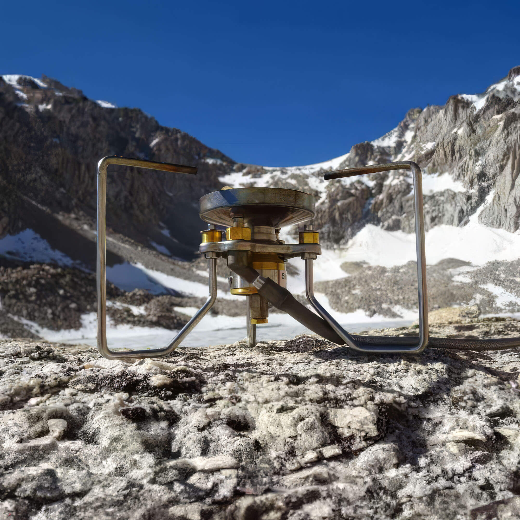 Soto Stormbreaker Stove + Fuel Bottle Multifuel Expedition Stove