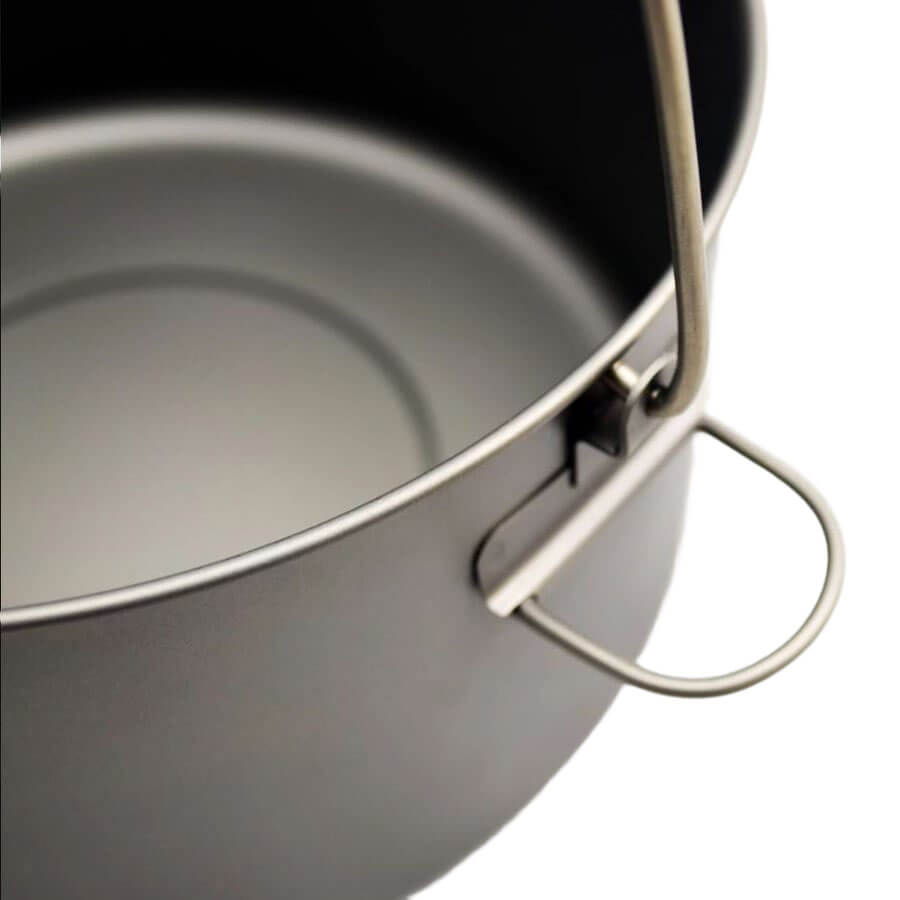 Toaks Titanium Pot + Bail Handle POT-2000-BH Ultralight Cookware