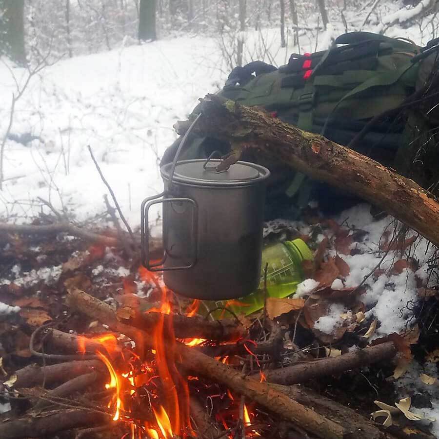 Toaks Titanium Pot with Bail Handle POT-750-BH Ultralight Camping Cookware