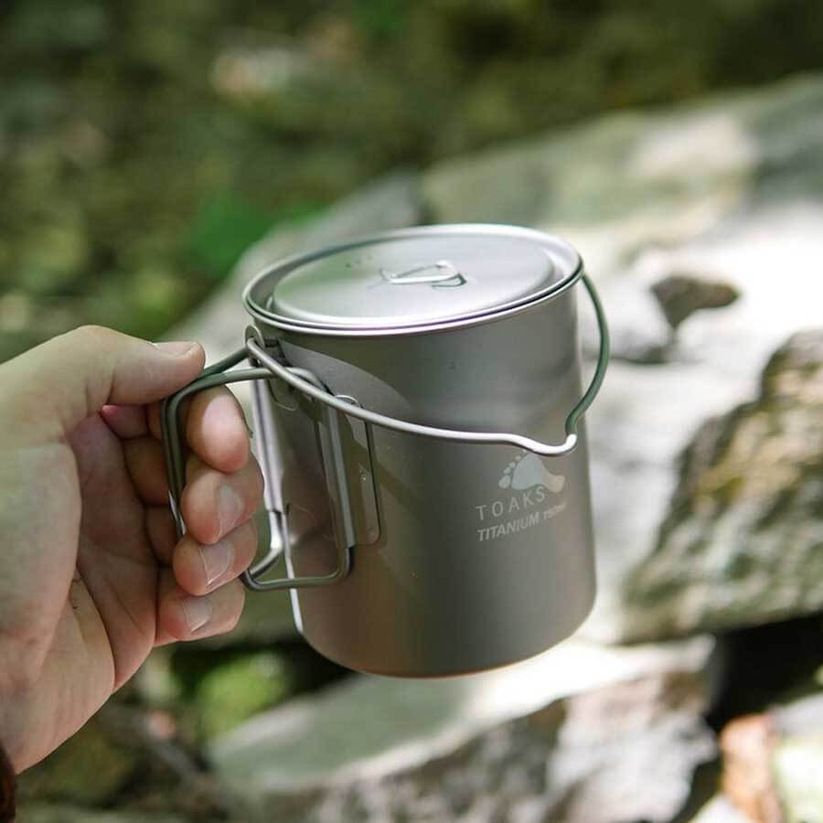 Toaks Titanium Pot with Bail Handle POT-750-BH Ultralight Camping Cookware