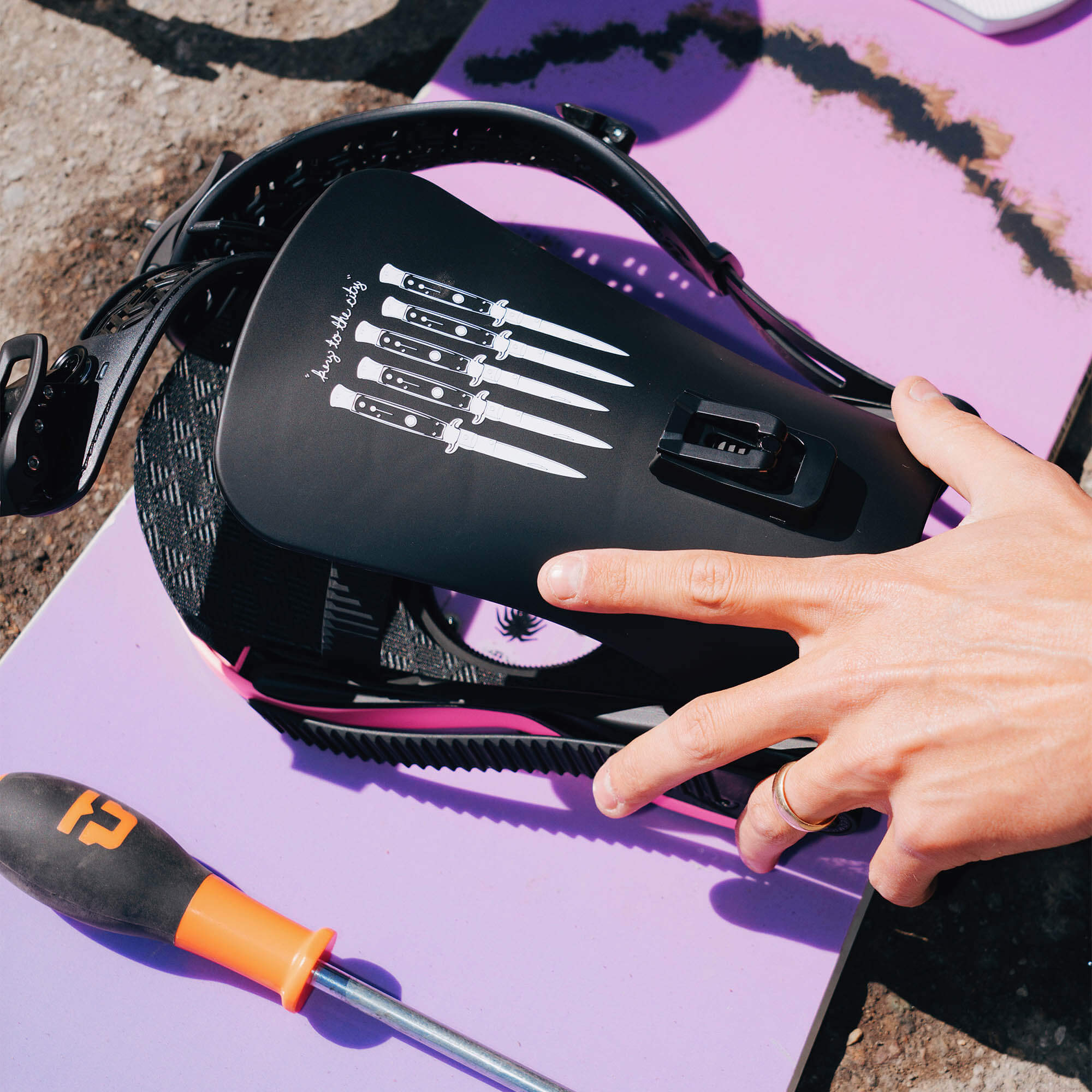 Union Contact Snowboard Bindings