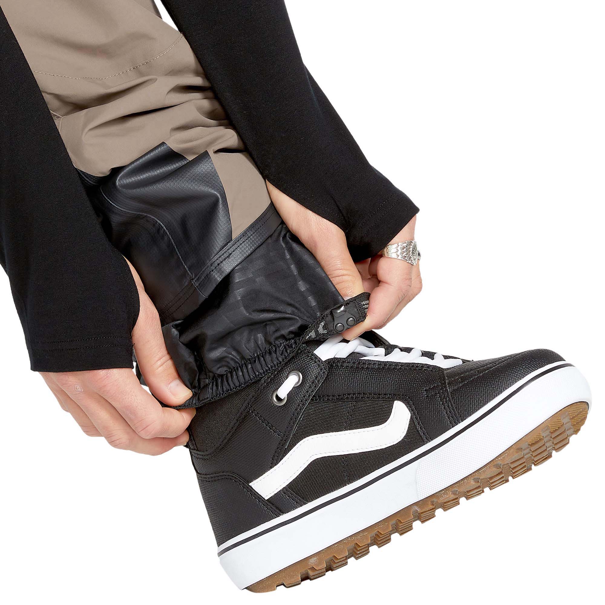 【G Store】VOLCOM Bib Pants ブラック S Volcom 3L Gore-Tex Bib Overhauler Men's Snow Pants, Black