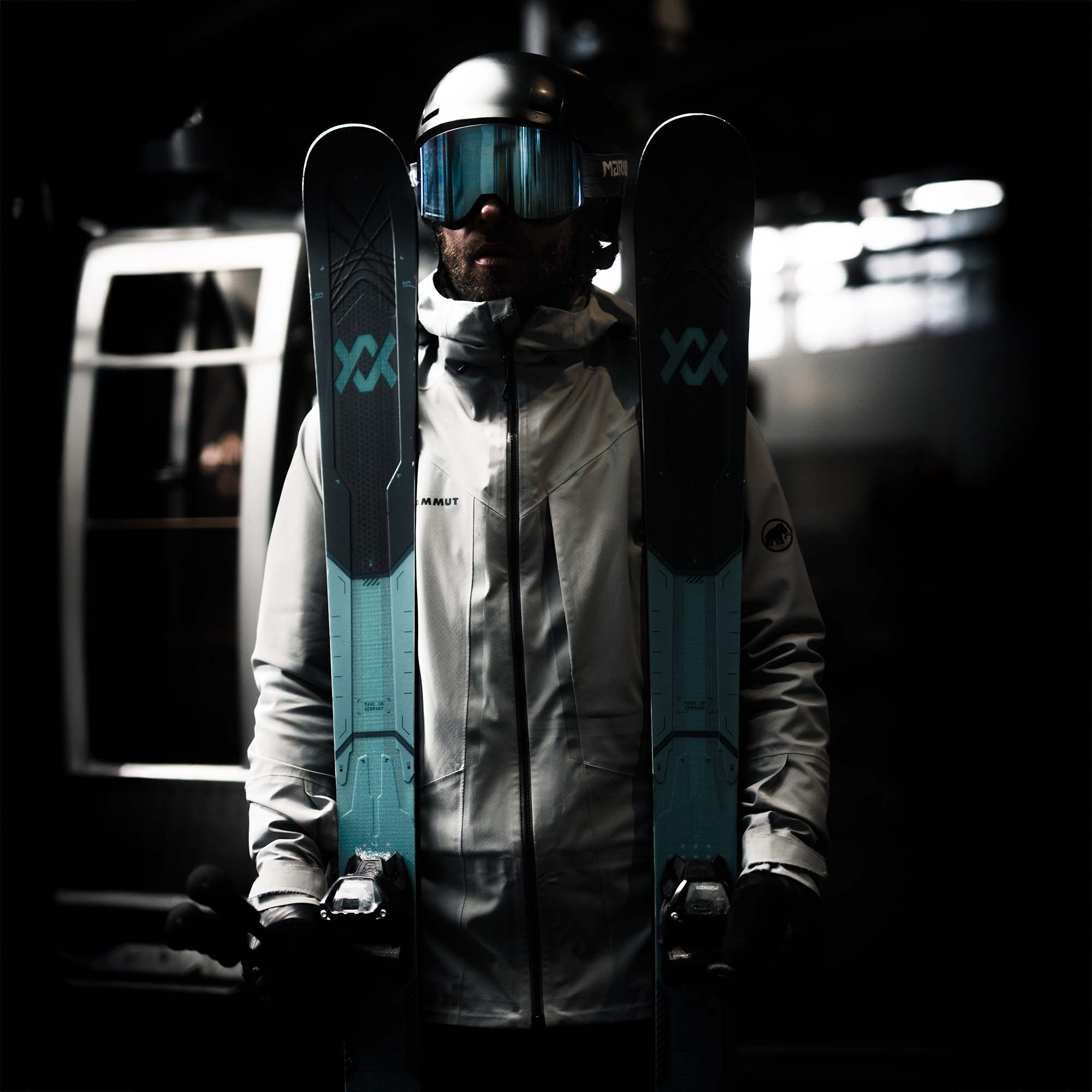 Volkl Mantra 88 Skis