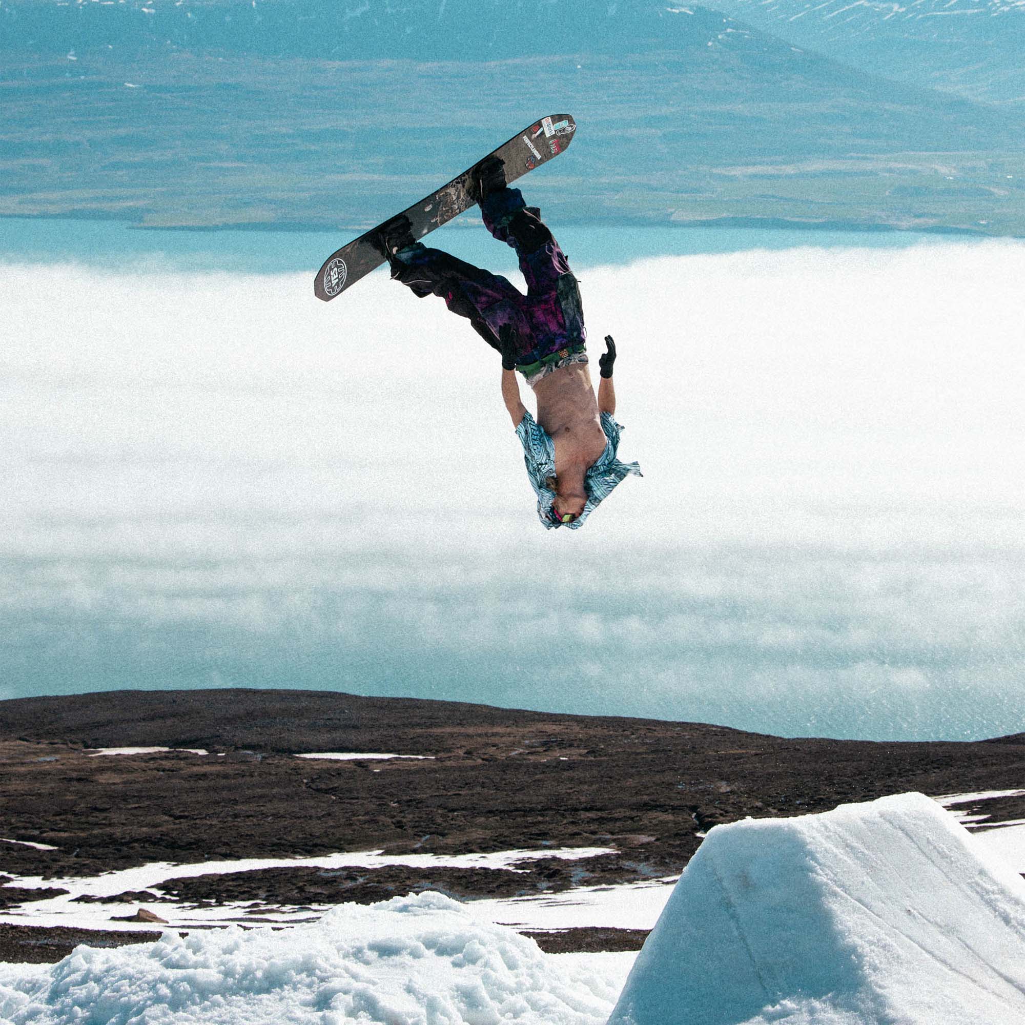 Yes Greats All Mountain/Freestyle Snowboard