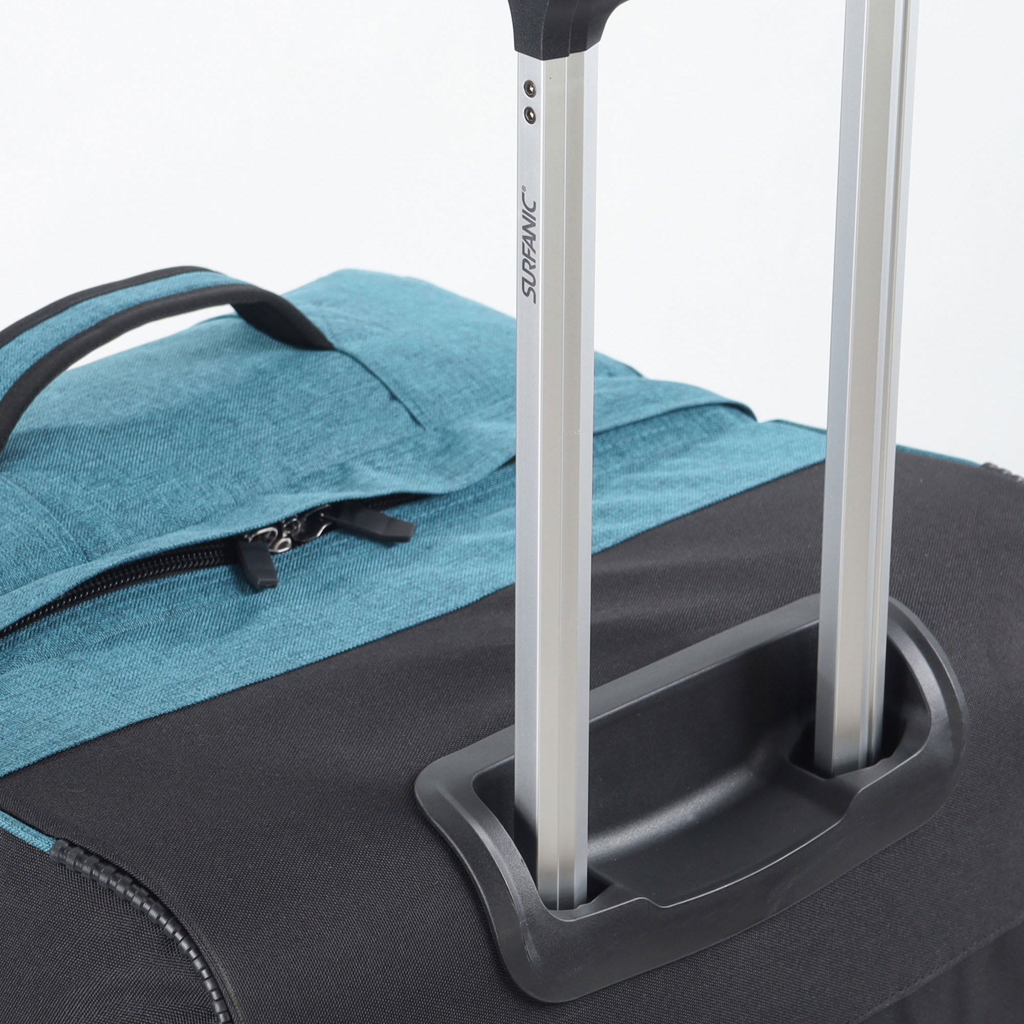 Surfanic Maxim 3.0 120L Wheeled Suitcase