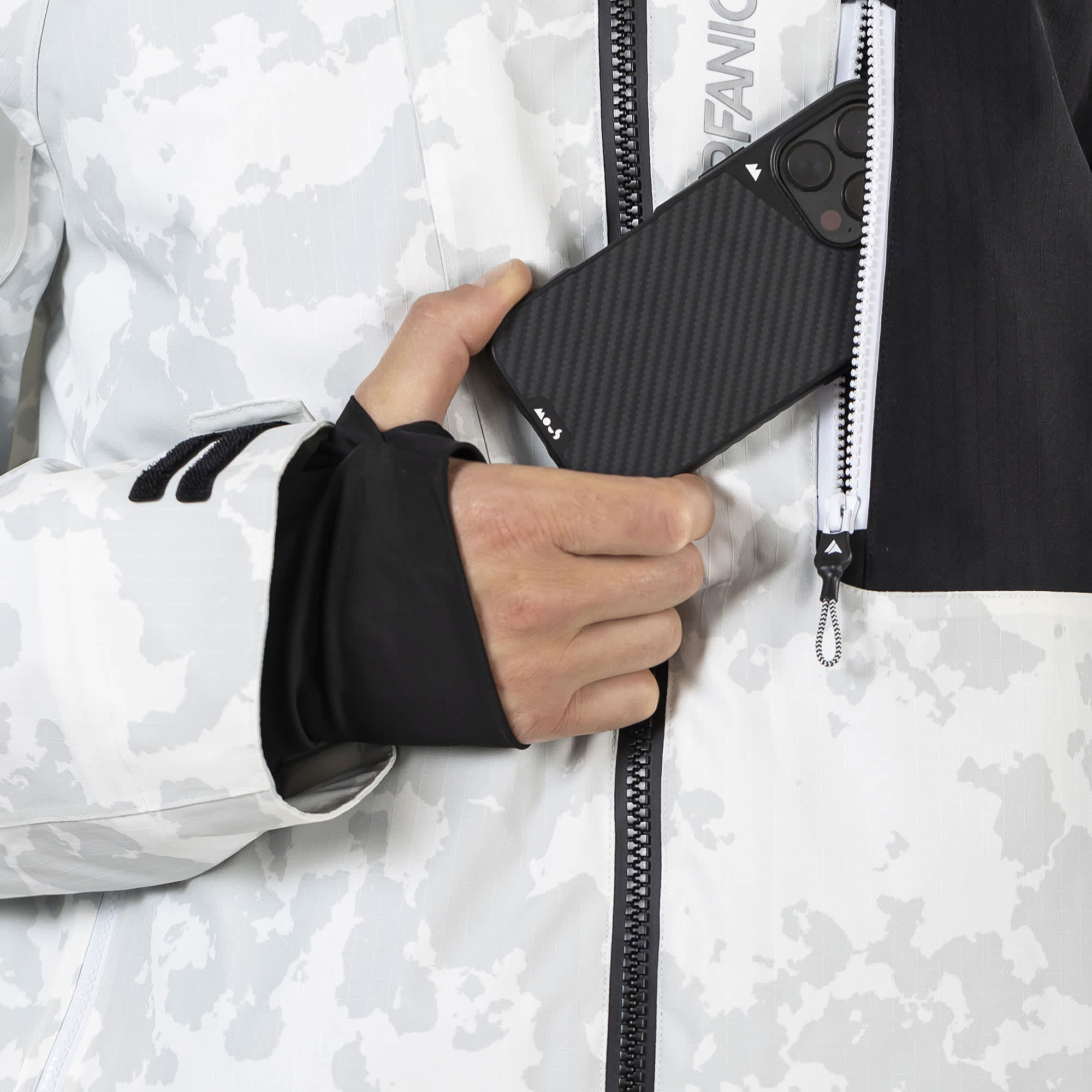 Surfanic Orion 2.0 Map Mens Ski and Snowboard Jacket