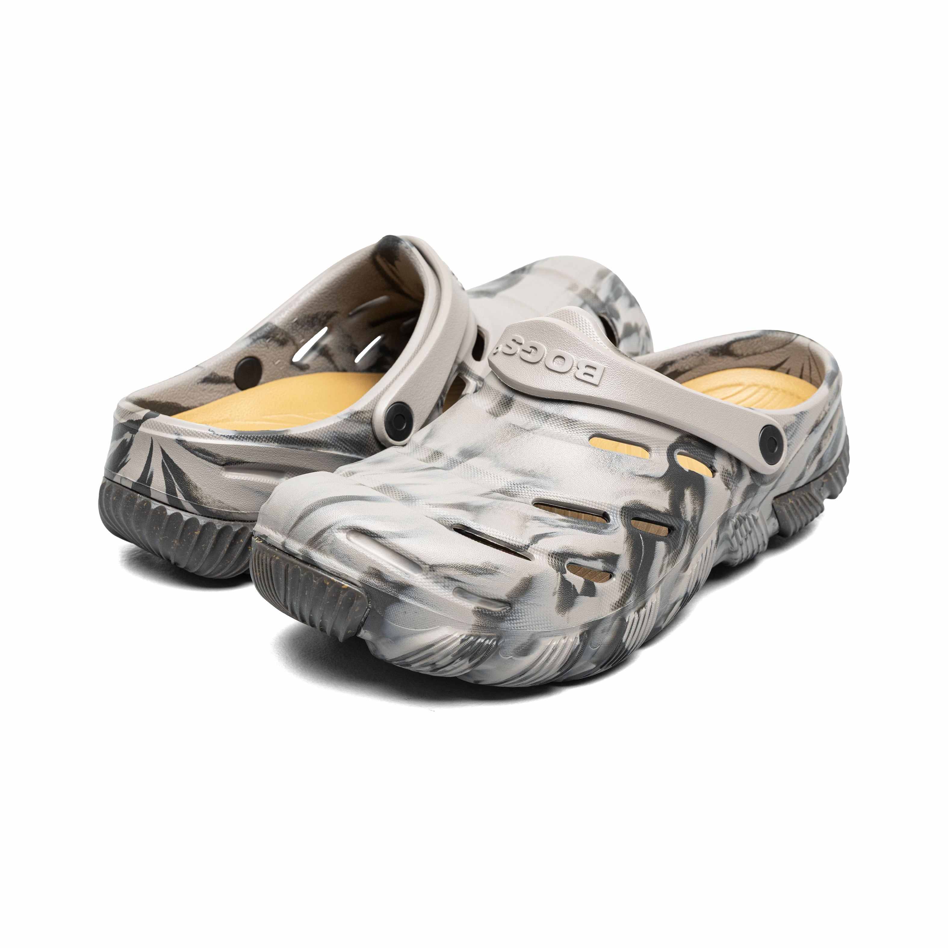 BOGS BOGA Seamless Water-Friendly Clogs