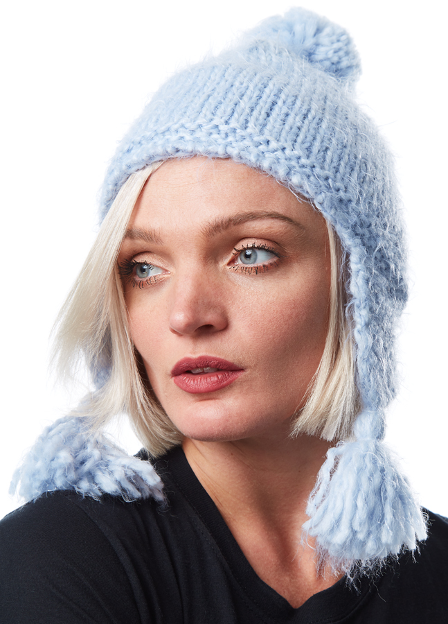 Manbi Women's fluffy salsa Ski/Snowboard Bobble hat