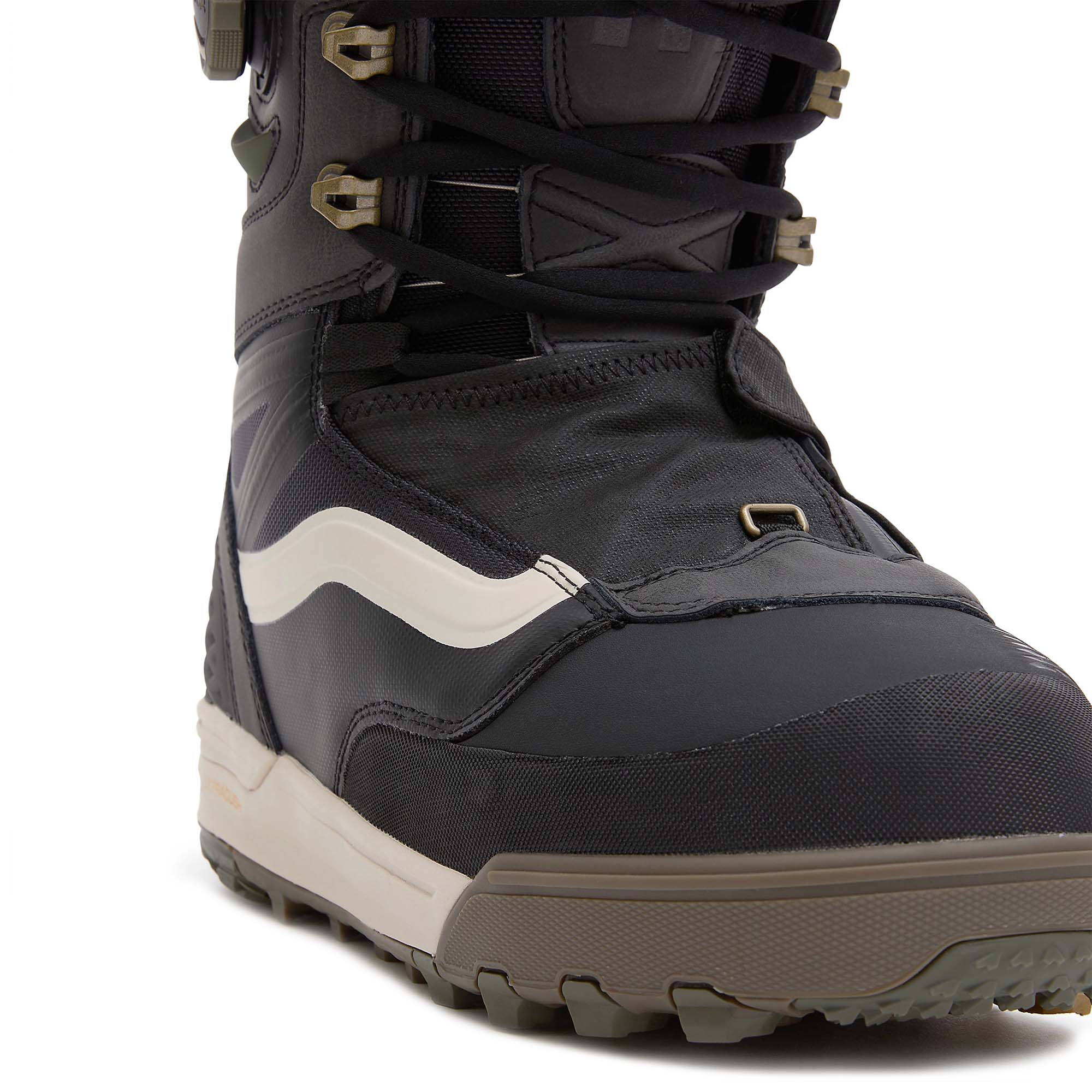 Vans Infuse Hybrid Boa Snowboard Boots 2024