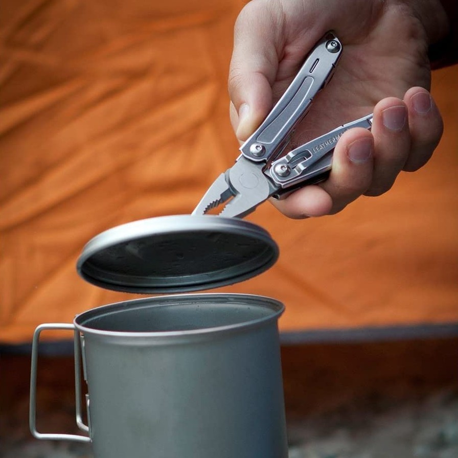 Leatherman Wingman Pocket Multitool & Sheath