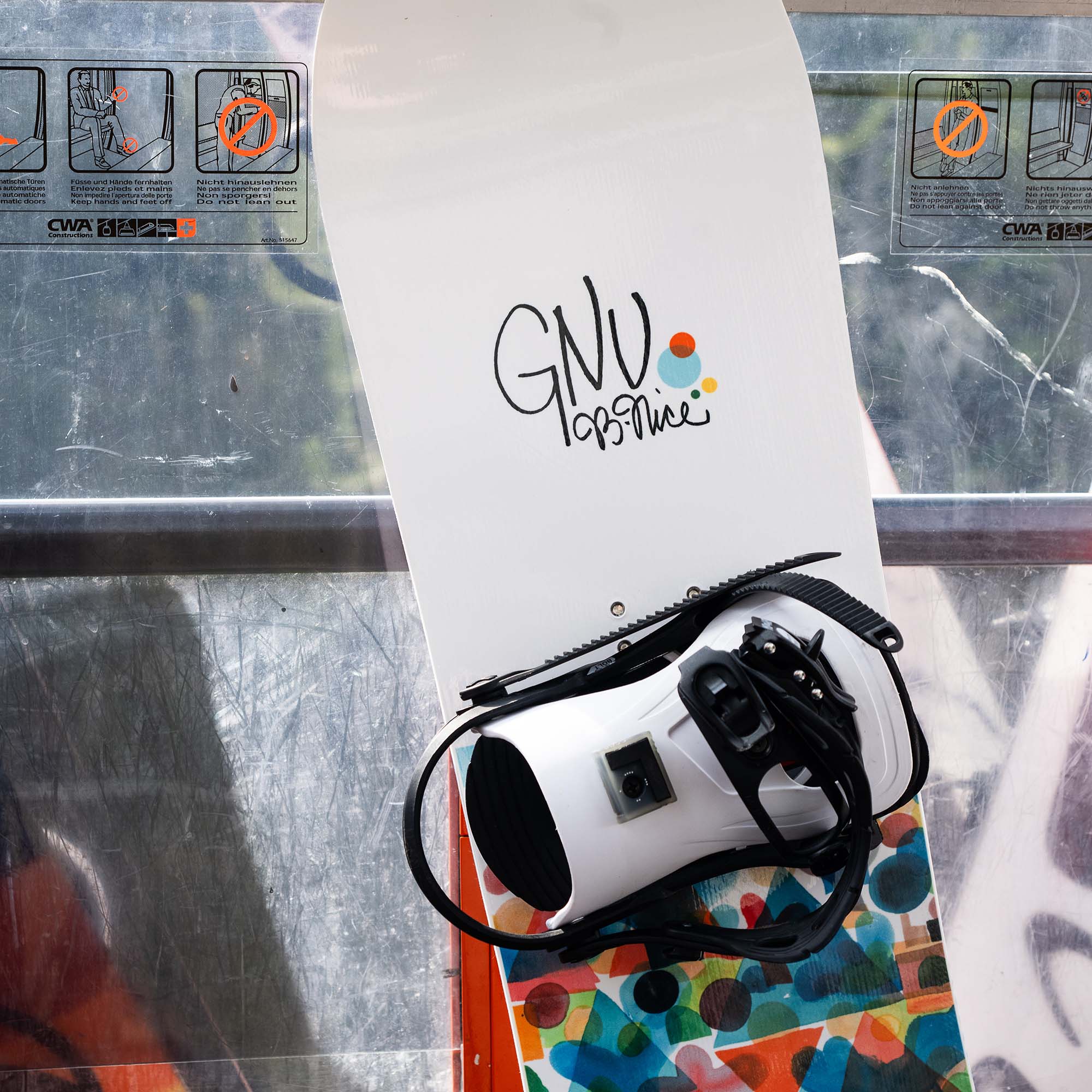 GNU B-Nice Women's All Mountain/Freestyle Snowboard