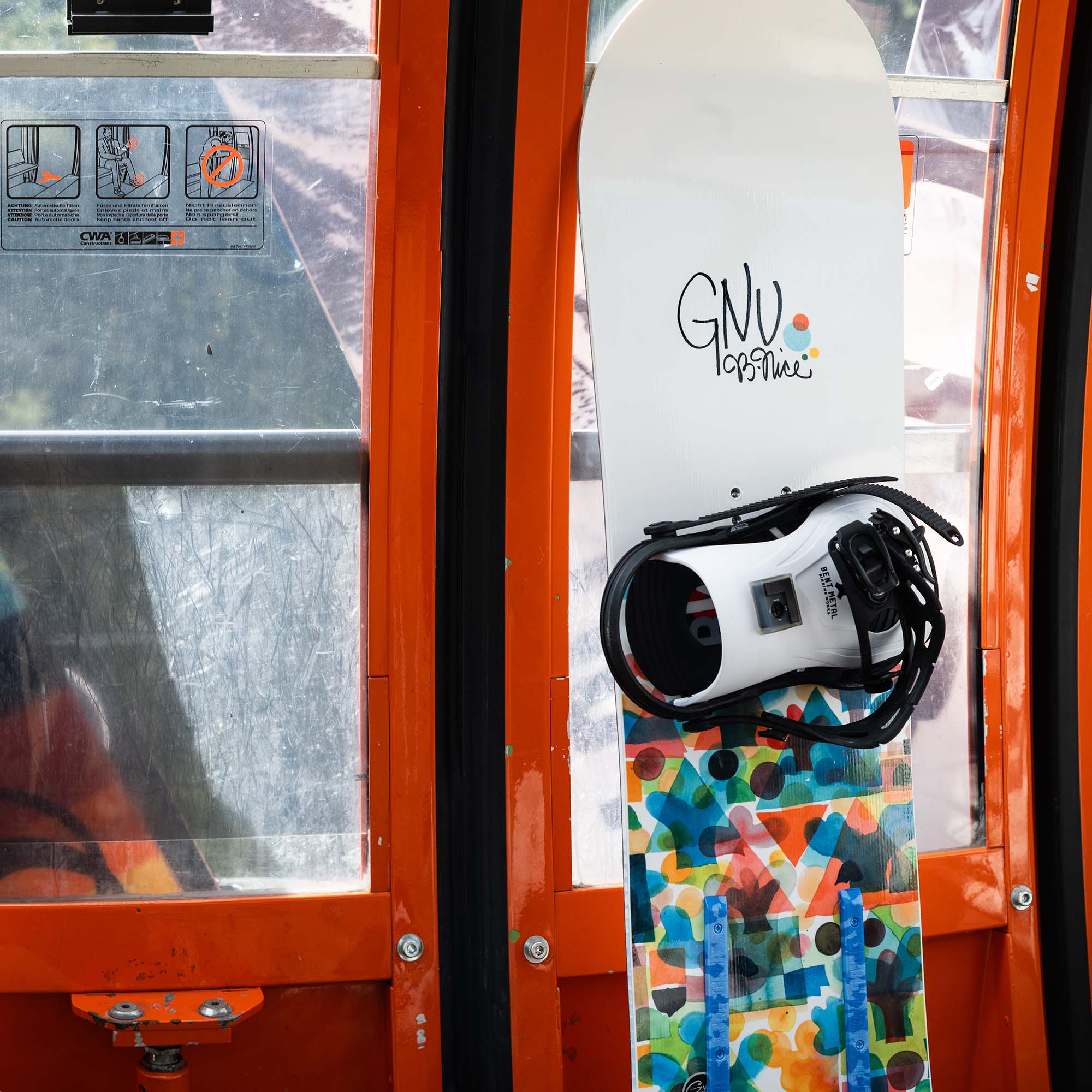 GNU B-Nice Women's All Mountain/Freestyle Snowboard