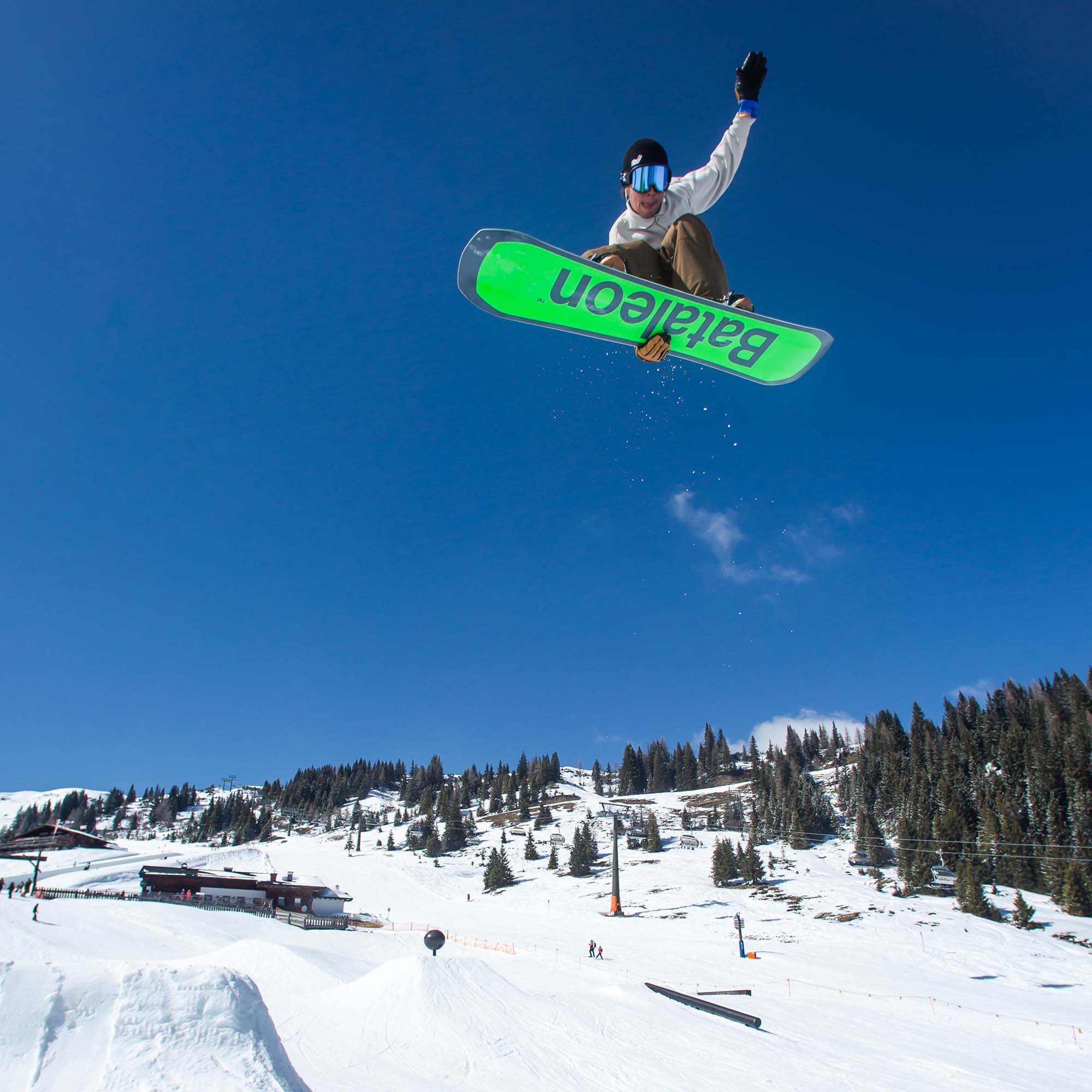 Bataleon Goliath All Mountain/Freestyle Snowboard