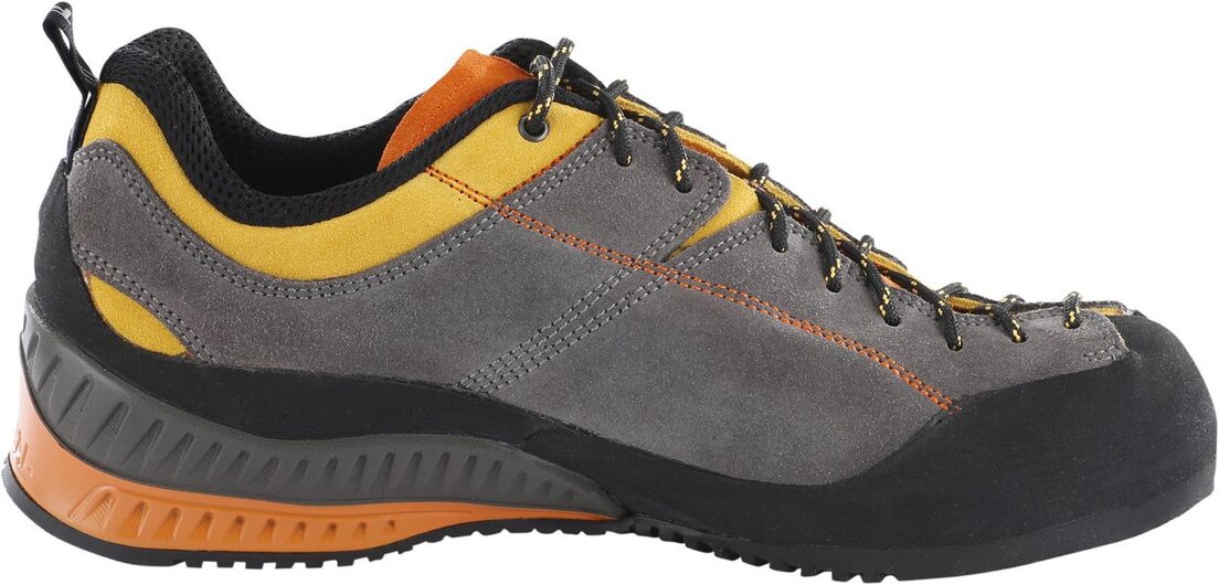 Boreal Flyers Approach/Walking Shoe