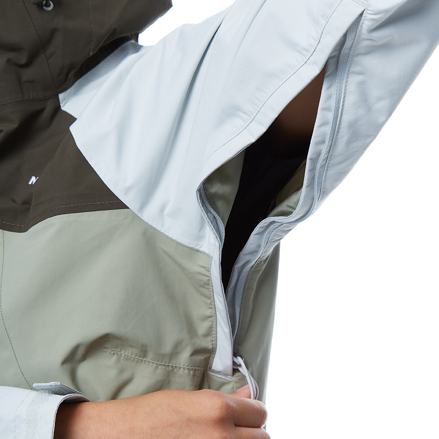 The North Face Stratos Women's Waterproof Jacket