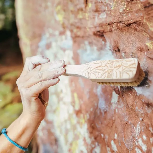 Red Chili Dirty Hairy Bouldering Chalk Brush