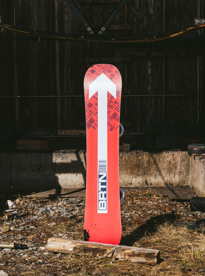 Burton Flight Attendant All Mountain/Freeride Snowboard 2022