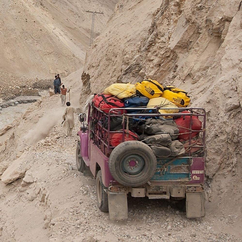 The North Face Base Camp Medium Duffel Bag/Backpack