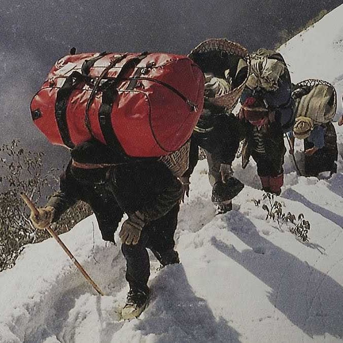 The North Face Base Camp Medium Duffel Bag/Backpack