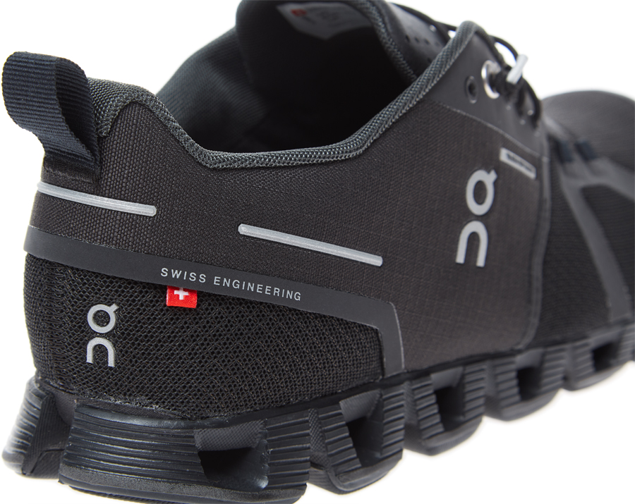 On Cloud 5 Waterproof Women's Running Shoes