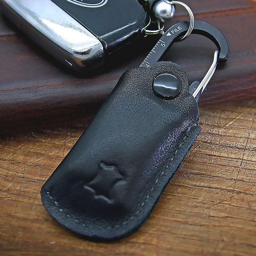 True Utility Fixr Carabiner Multi-Tool Pocket Keychain Tool + Pouch