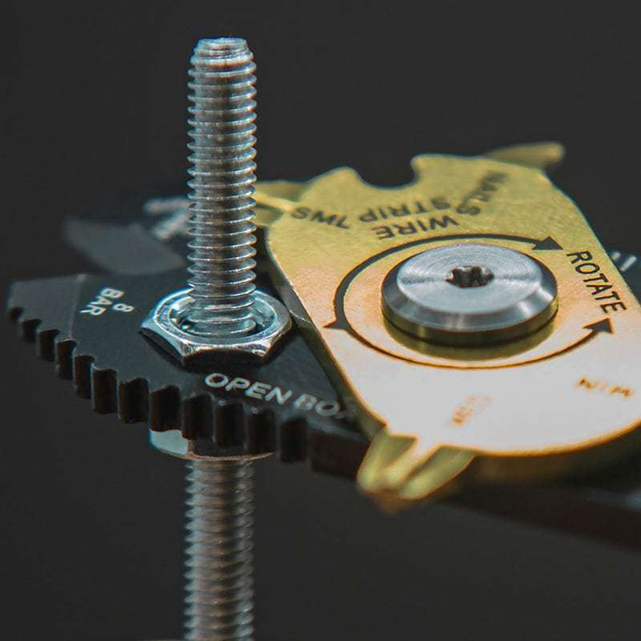 True Utility Fixr Carabiner Multi-Tool Pocket Keychain Tool + Pouch