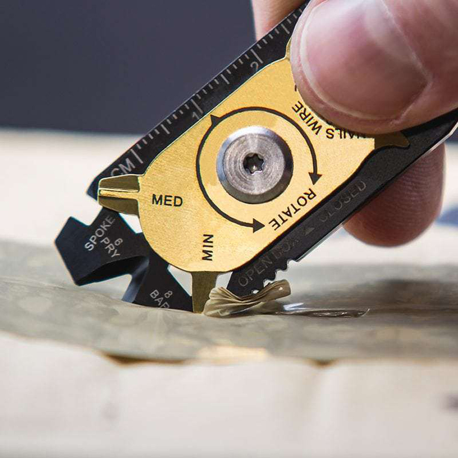 True Utility Fixr Carabiner Multi-Tool Pocket Keychain Tool + Pouch