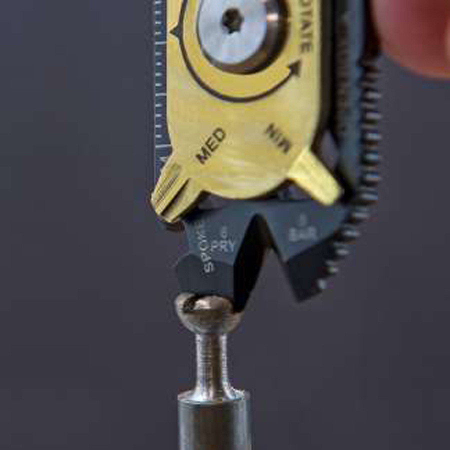 True Utility Fixr Carabiner Multi-Tool Pocket Keychain Tool + Pouch