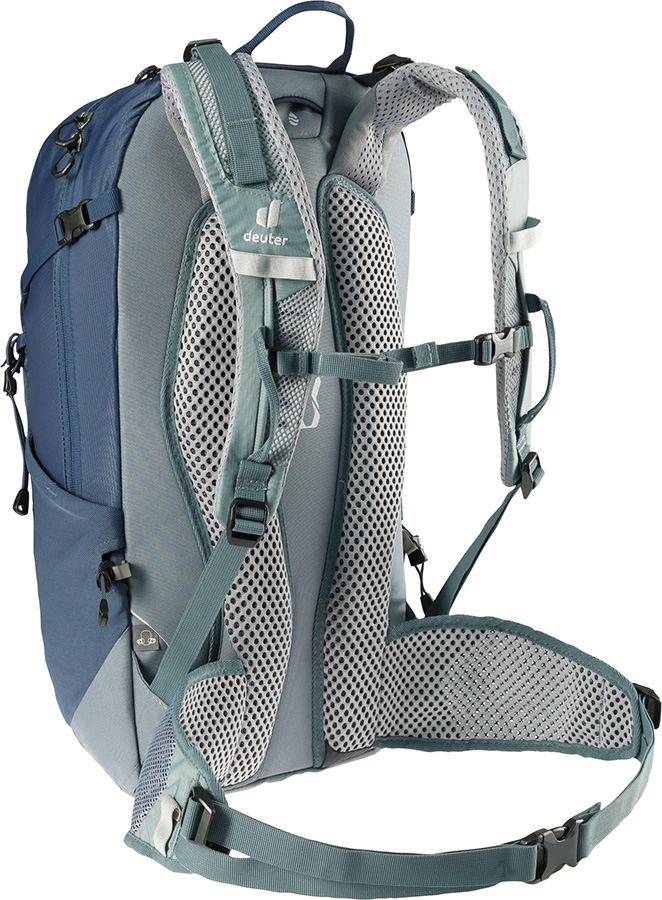 Deuter Trail 26 Climbing/Hiking Backpack
