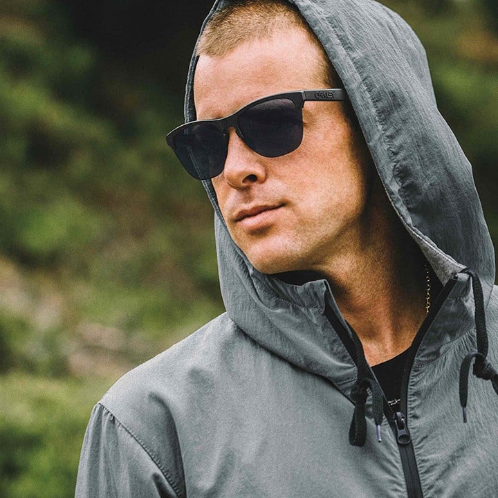 Oakley Frogskins Sunglasses
