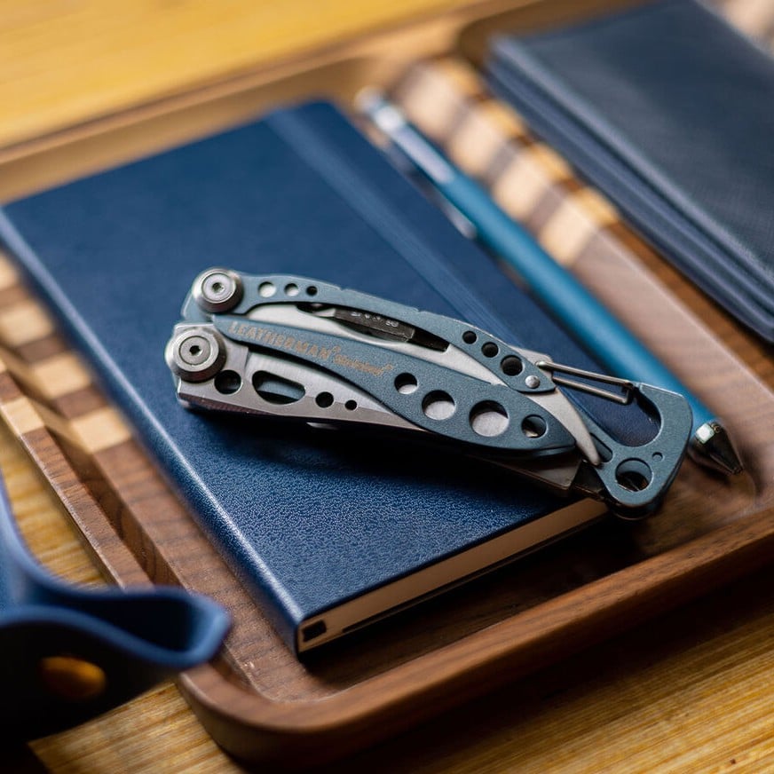 Leatherman Topo Skeletool Compact Multi Tool