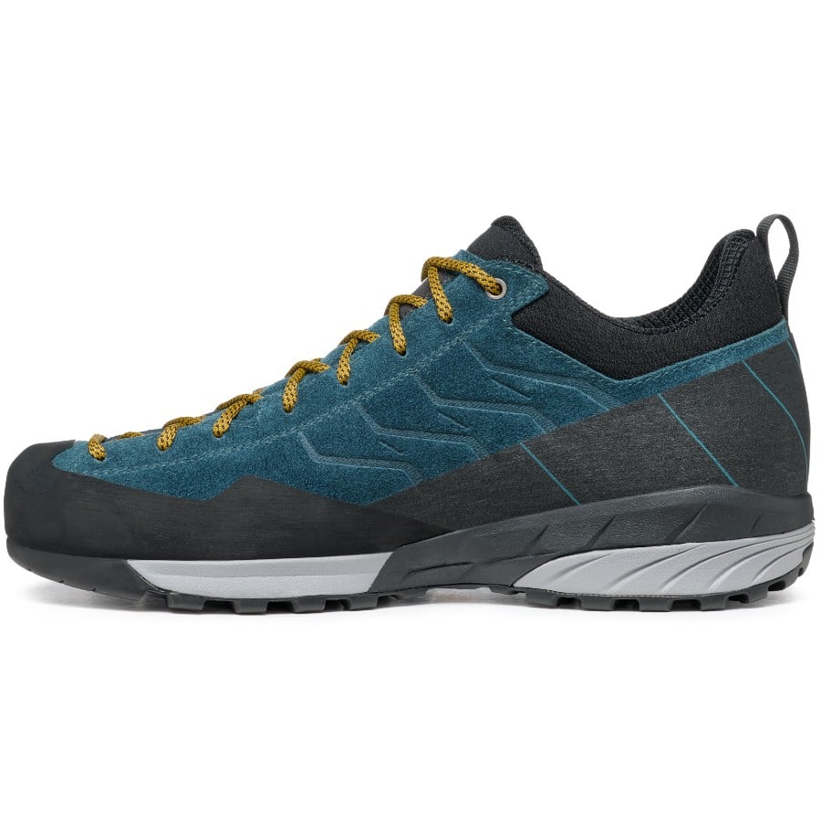 Scarpa Mescalito Gore-Tex Approach Shoes
