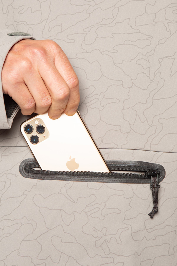 686 Hyperchromic Hoody Waterproof Snowboard/Ski Jacket