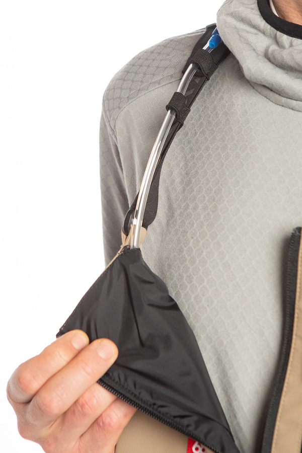 686 Hydrastash SMARTY Snowboard/Ski Hydration Vest