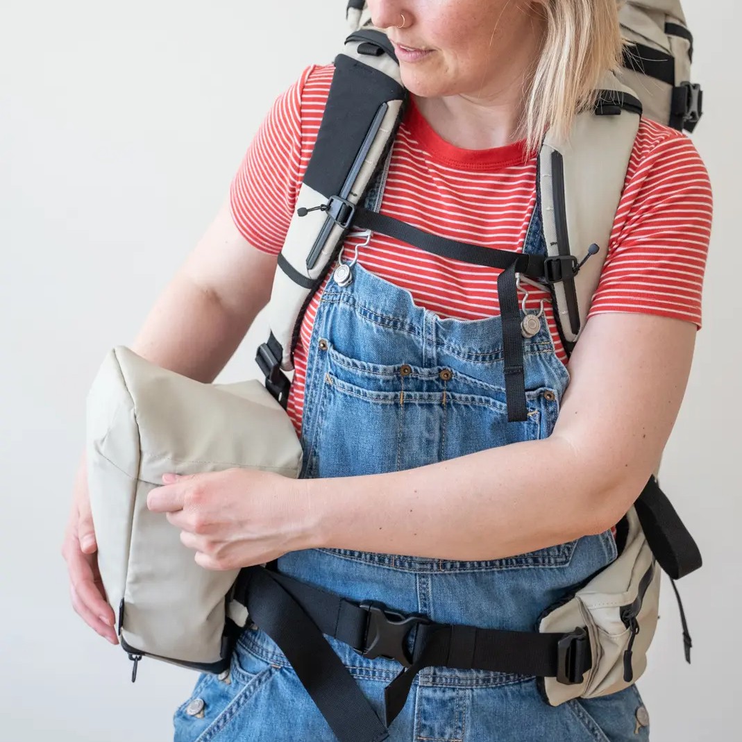 WANDRD ROUTE Pack Backpack Camera Accessory Chest Bag