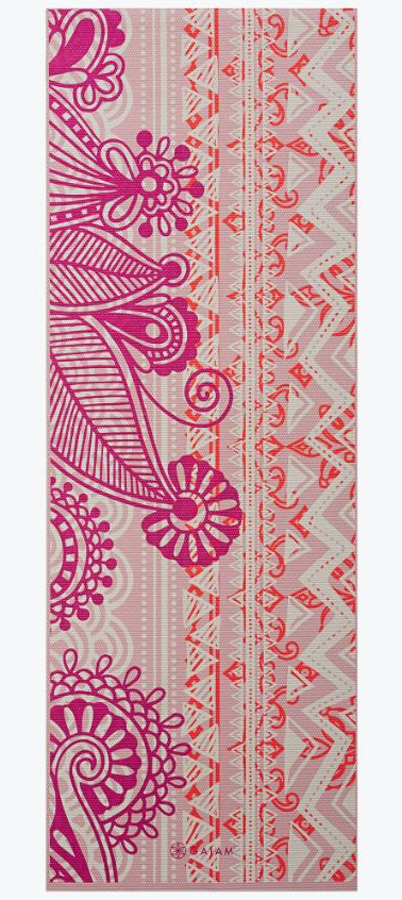 Absolute Gaiam & Sigg Yoga Mat & Water Bottle Package