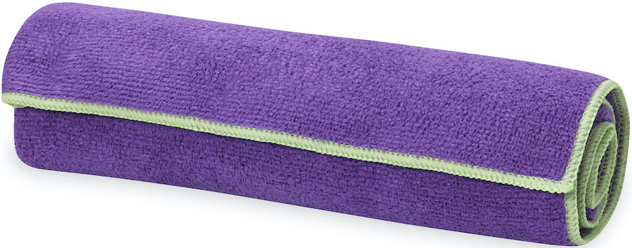 Gaiam Hot Yoga Kit Yoga/Pilates Mat, Towel & Strap
