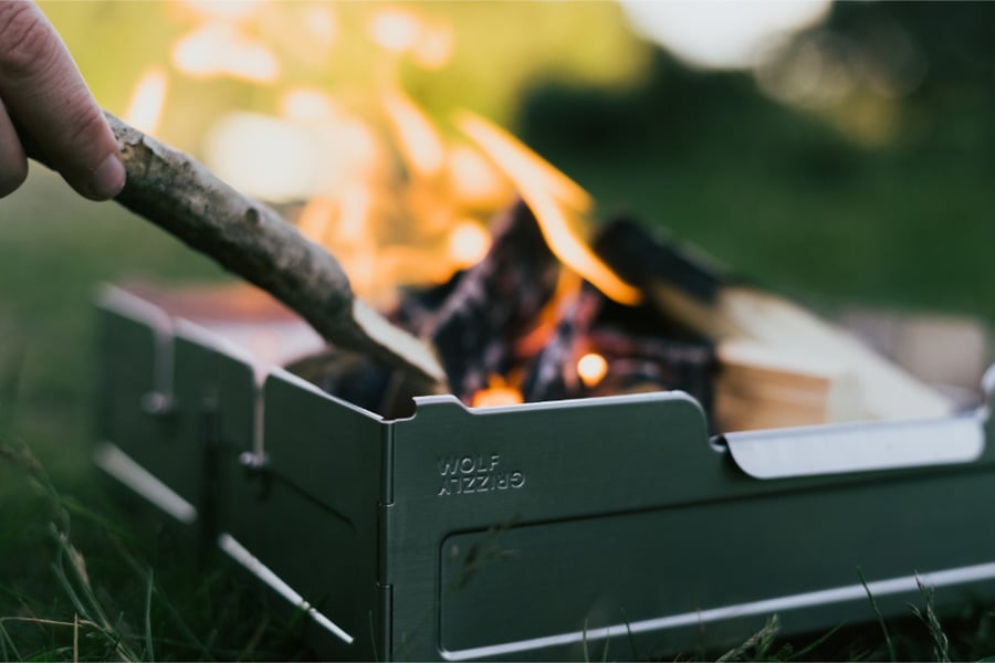 Wolf & Grizzly Fire Safe Ultralight Folding Firepit