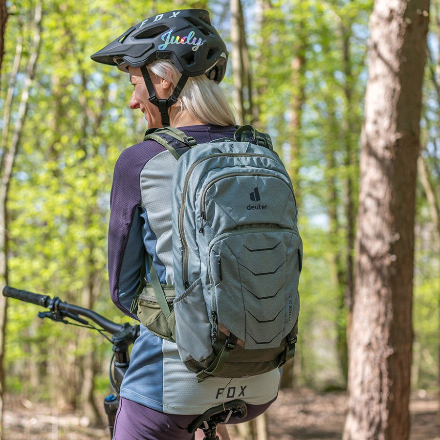 Deuter Attack 14 SL Women's Back Protector Backpack