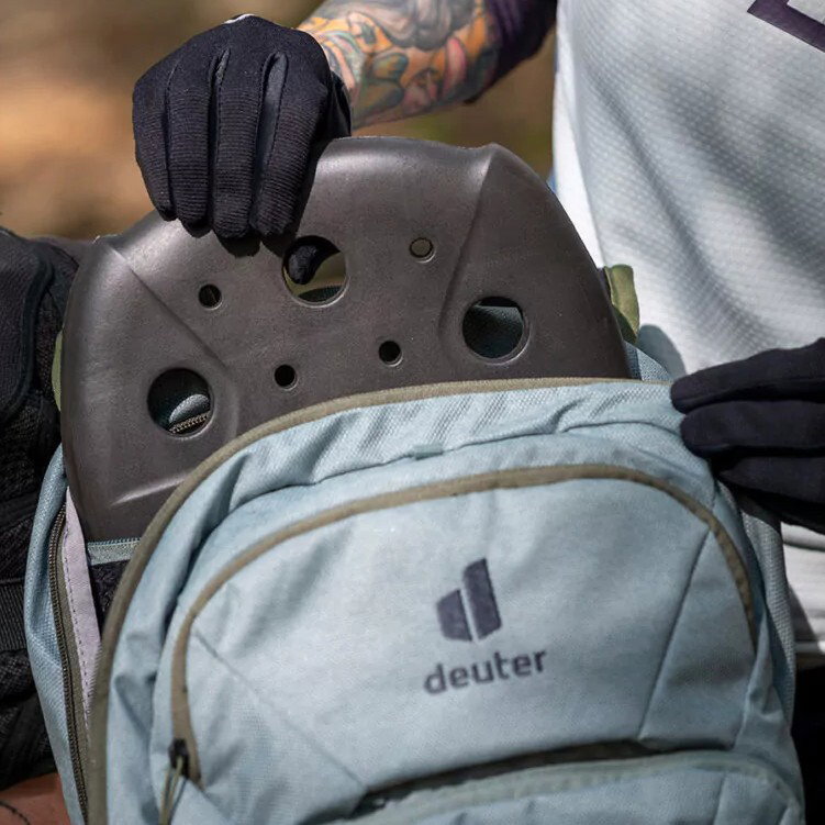 Deuter Attack 14 SL Women's Back Protector Backpack