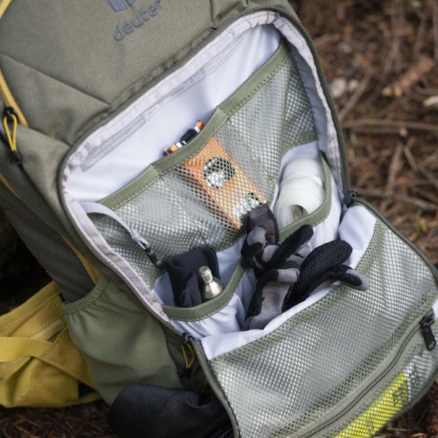 Deuter Attack 16 Cycling Back Protector Backpack