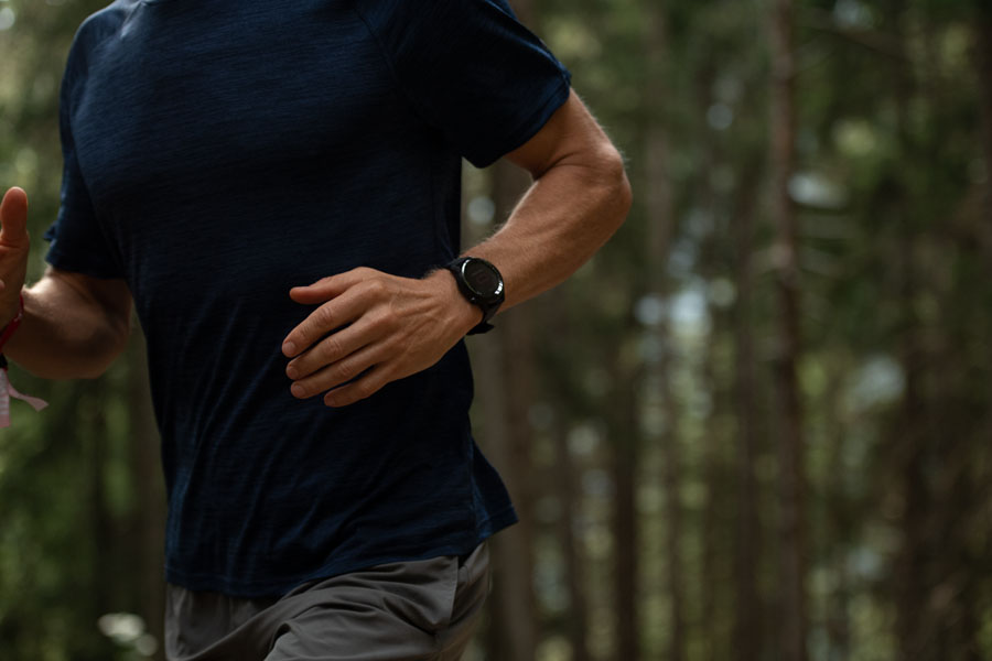 COROS Apex Smartwatch Premium Multisport GPS Watch