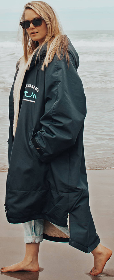 Bleubird Nordic Robe Waterproof Outdoor Changing Jacket