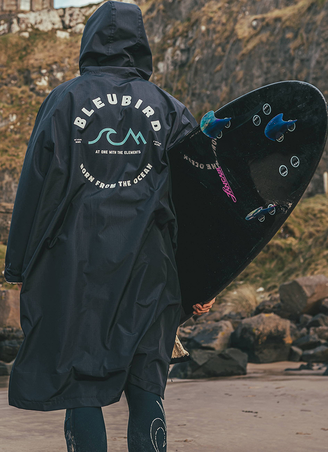 Bleubird Nordic Robe Waterproof Outdoor Changing Jacket